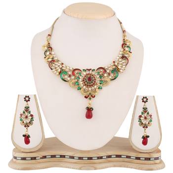 Red necklace-sets 2
