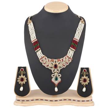 Red necklace-sets 1