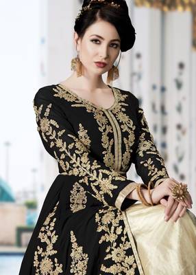 Black Embroidered Georgette Salwar 2