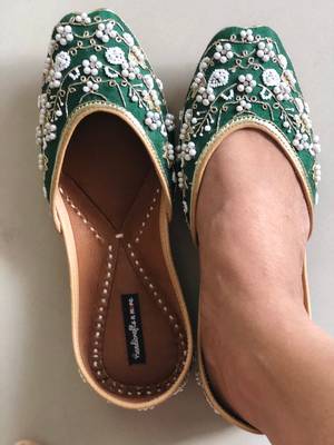 Green embellished wedding shoes, Beaded Bridal footwear, Ethnic Indian shoes 4