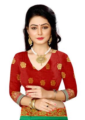 Green woven cotton silk saree with blouse 5