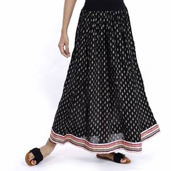 Black Plain cotton skirts 3