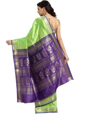 Green woven art silk saree with blouse 2