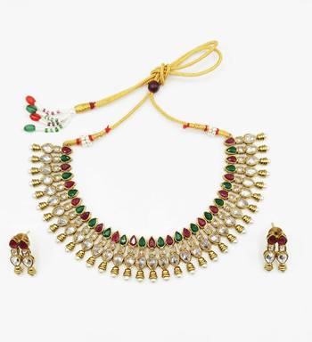 Multicolor kundan necklace sets 3