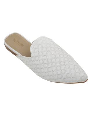 Trends & Trades Mules Shoes with Stitched on Synthetic in White 1