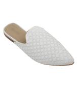 Trends & Trades Mules Shoes with Stitched on Synthetic in White