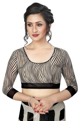 Grey printed georgette saree with blouse 4