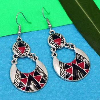 Red danglers-drops 1