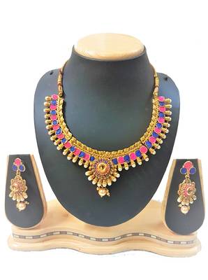 Multicolor necklaces 1