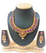 Multicolor necklaces