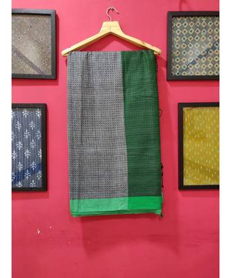 Dark  Grey Bengal cotton Handloom saree with blouse 2