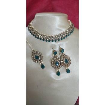 Green Kundan Necklace Sets 3
