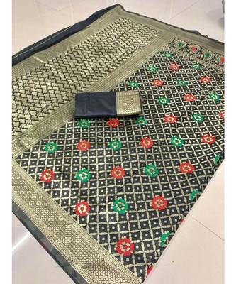 Black woven banarasi saree with blouse 1