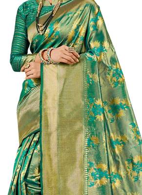 Green Brasso Kanchipuram Silk Saree With Blouse 2