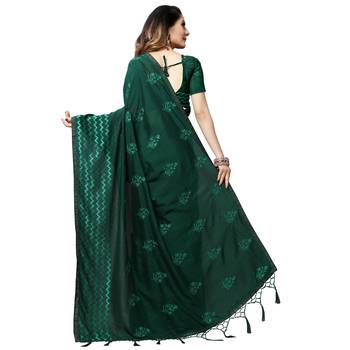Dark green embroidered silk blend saree with blouse 3