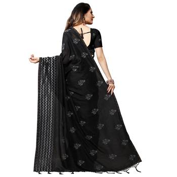 Black embroidered silk blend saree with blouse 3