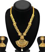 Gold pearl necklace-sets