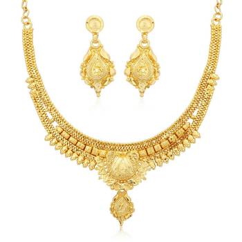 Gold diamond necklace-sets 1