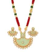Gold pearl necklace-sets
