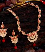 Red pearl necklace-sets