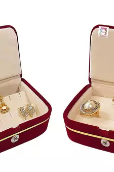 atorakushon   Velvet Combo Jewellery Box Ring Box Earrings Necklace Organiser for Women's Set of 2 (Cream)