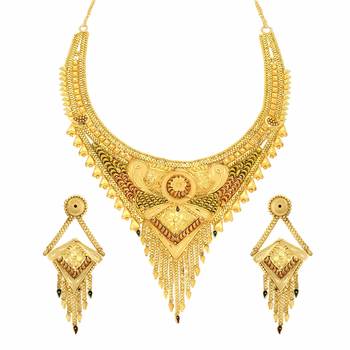 Gold pearl necklace-sets 1
