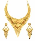 Gold pearl necklace-sets