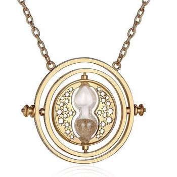 Gold diamond pendants 1