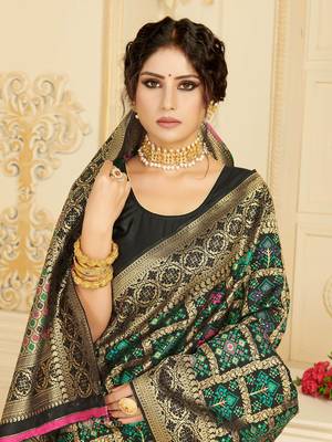 Black woven silk blend saree with blouse 2