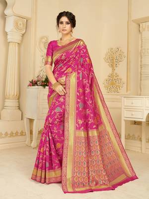 Magenta woven silk blend saree with blouse 1