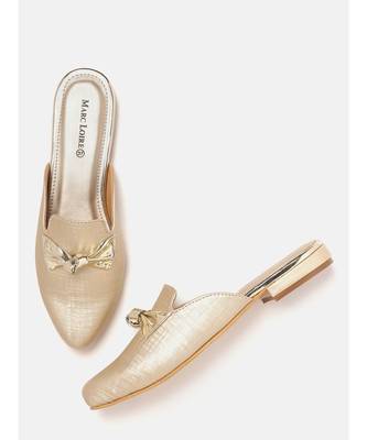 Women  Golden Heels 1