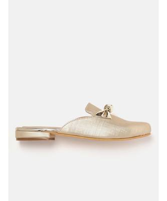 Women  Golden Heels 2