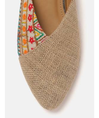 Women  Beige Heels 5