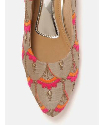 Women  Beige Heels 5