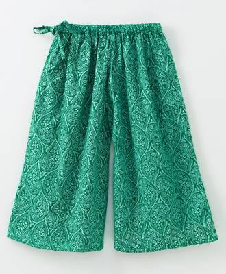 Printed Green Palazzo With A Pink Top And Attached Sleeves 5