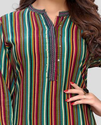 Multicolour Printed Rayon Straight Kurti 4