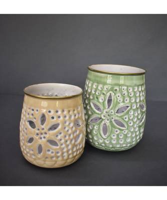 Cutwork Planter Set 1