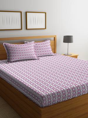 multicolor geometric Double bedsheet 1