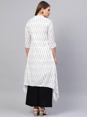Inddus White & Black Cotton Ikkat Kurta 3