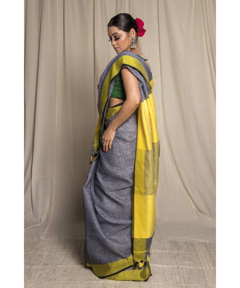Grey Woven Linen Saree With Blouse