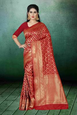 Red Woven Kanchipuram Silk Saree With Blouse 1