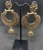 Gold crystal earrings