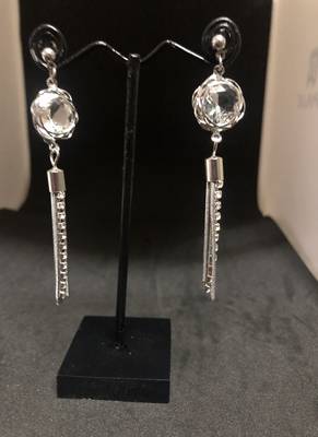Silver pearl earrings 1