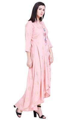Baby-pink printed cotton kurtas-and-kurtis 3