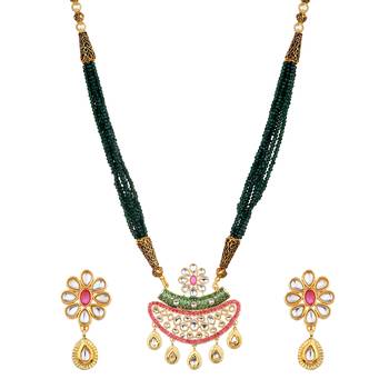 Green Kundan Necklace Sets 3