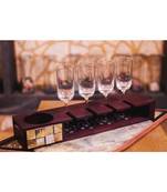 Champagne Tray With 4 Glasses In Mango Wood