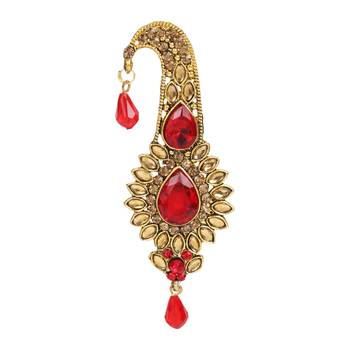Red brooch 1