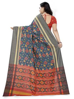 Blue printed linen saree with blouse 4