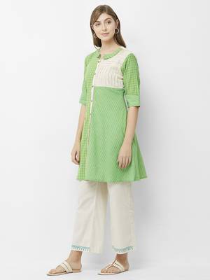 Green printed cotton kurtas-and-kurtis 4