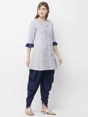 Blue printed cotton kurtas-and-kurtis 3